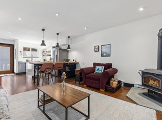 1470 Laurel St #3, Pemberton, BC V0N2L1