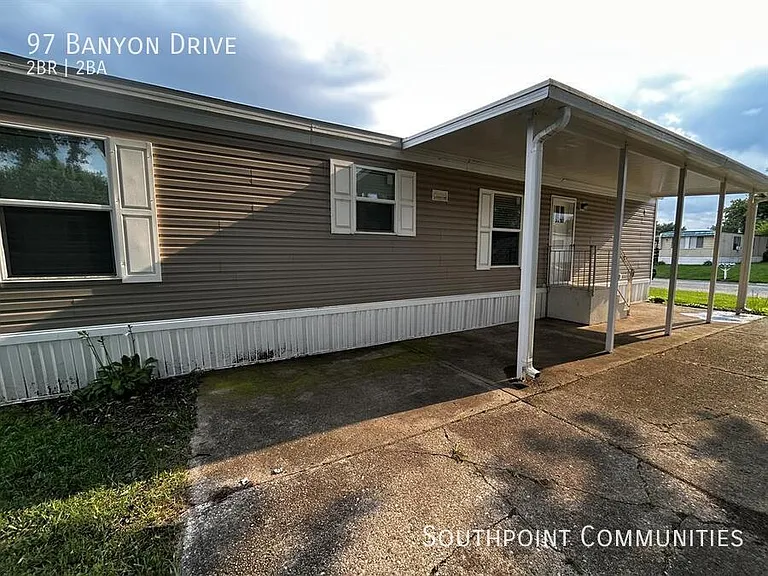 97 Banyon Dr — Photo 3