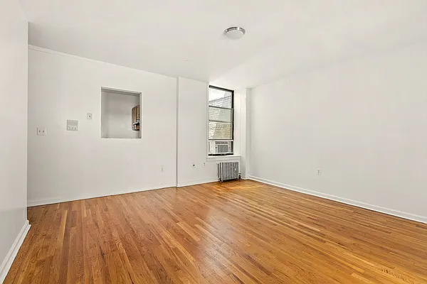 Rented by Corcoran | media 7