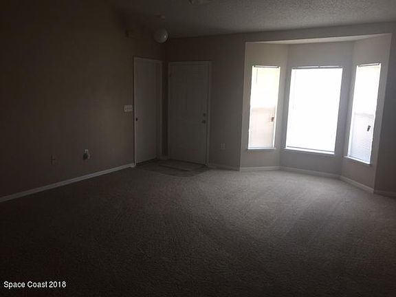 5th image of 1674 Tigard St SE
