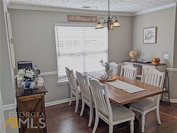 4th image of 3880 Brushymill Ct
