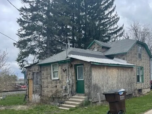 536 Cedar St, Cadillac, MI 49601