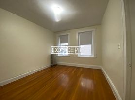 25 Walbridge St
