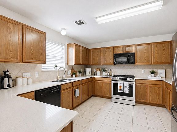 5th image of 3010 Swift Brook Glen Way