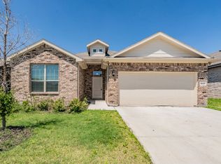 8637 Centerboard Ln, Fort Worth, TX 76179