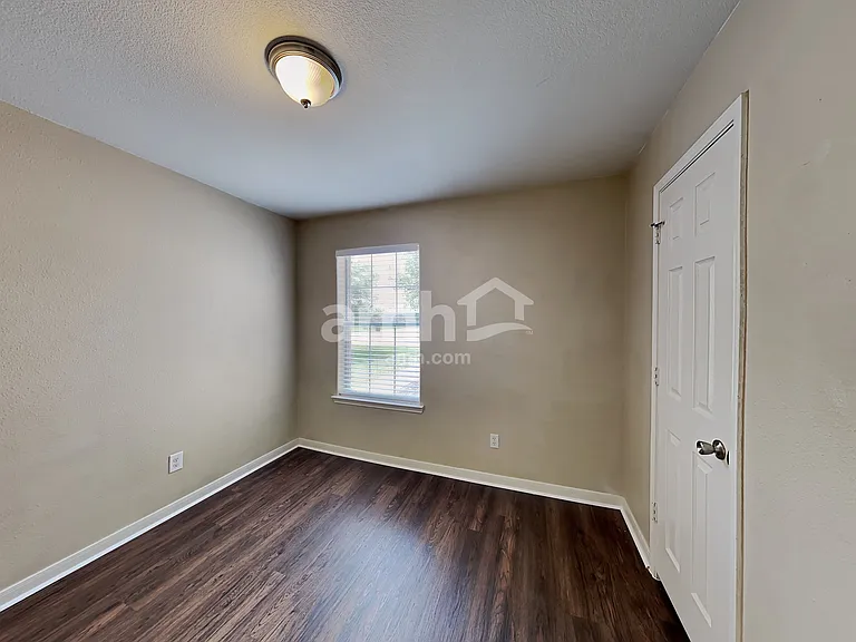 4615 Snowdrop Ct — Photo 15