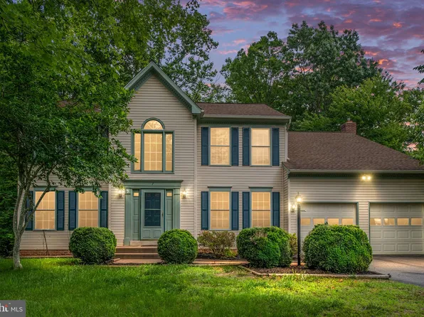 7 Lynchester Dr, Fredericksburg, VA 22406