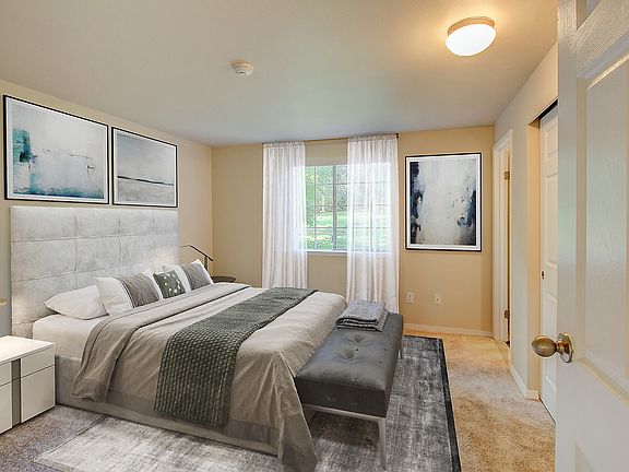 4th image of 16539 NE 35th Ct #Ee201