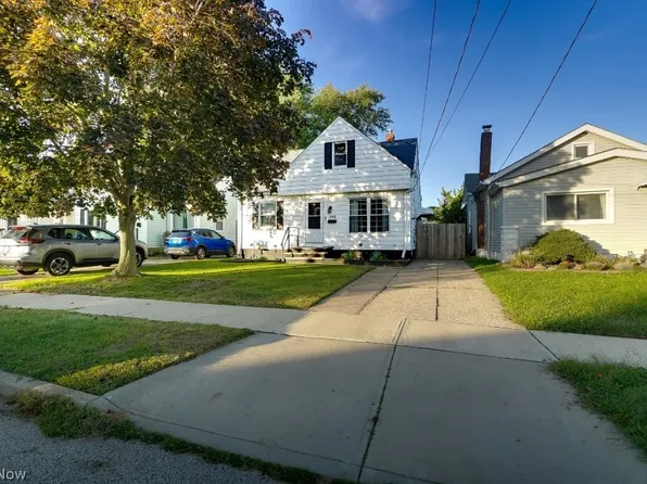 395 E 324th St, Willowick, OH 44095