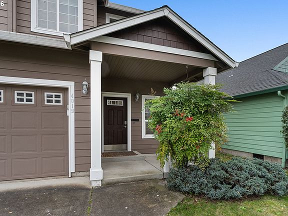4th image of 4019 NE 165th Pl