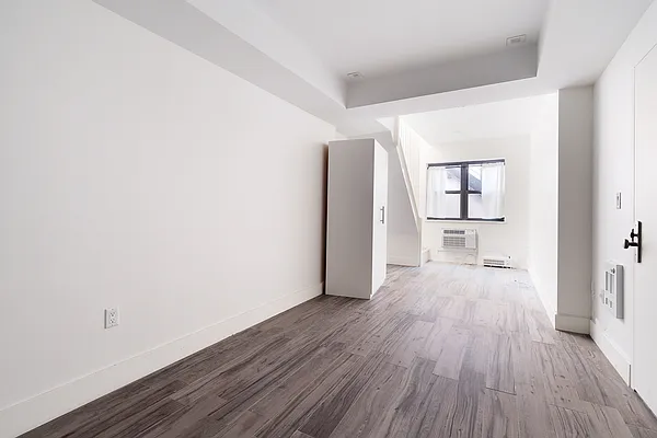 Rented by Brown Harris Stevens | media 10