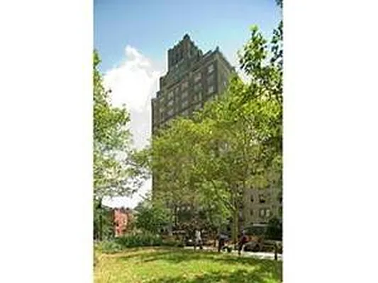 Rented by Corcoran | media 19