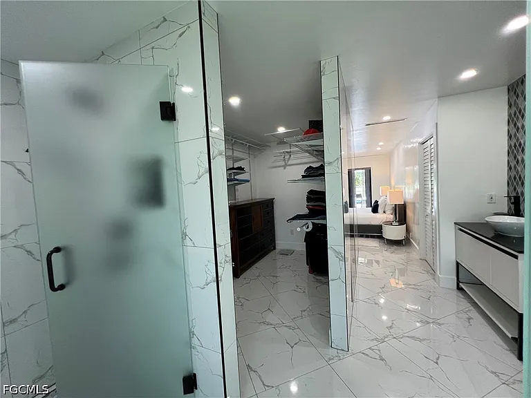 1919 Countess Ct — Photo 18