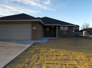 8703 11th St, Lubbock, TX 79416