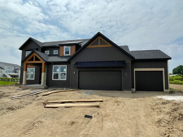1784 Round Barn Dr, Hudsonville, MI 49426