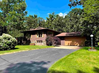 3337 Iris Ln, Stevens Point, WI 54481