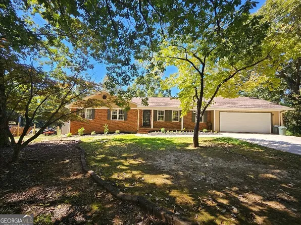 38 Ridgeview Dr SE, Silver Creek, GA 30173