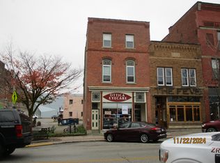 32 S Main St #3, Oberlin, OH 44074