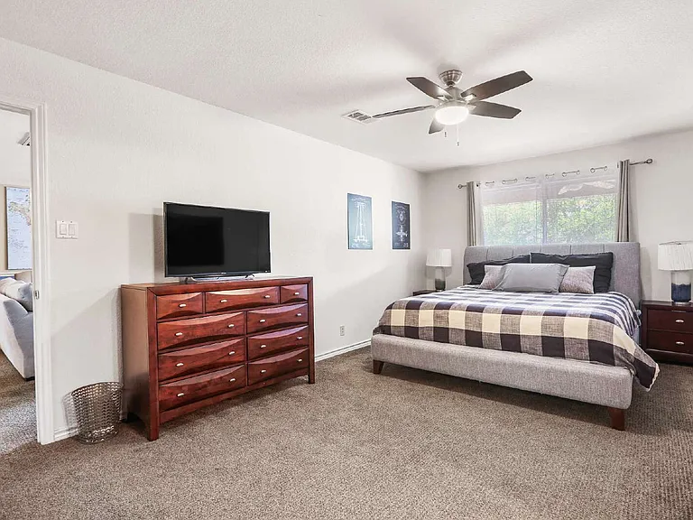 5609 Painted Valley Dr — Photo 22