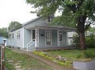 218 N 8th Ave, Beech Grove, IN 46107