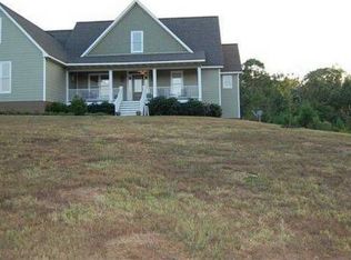 301 Deer Pointe Rd, Lagrange, GA 30240