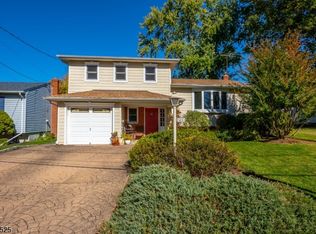 2451 Belcher Dr, Union, NJ 07083
