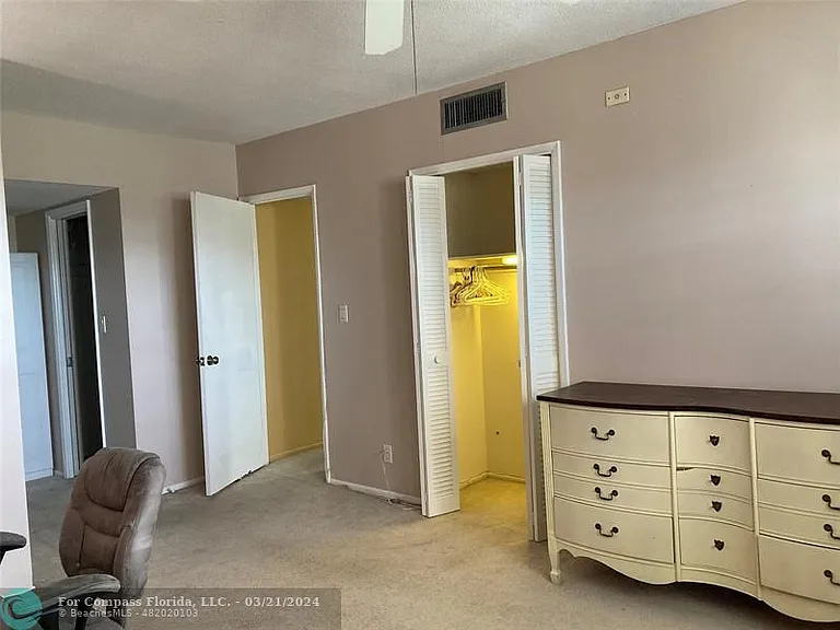 3300 N Palm Aire Dr #606 — Photo 11