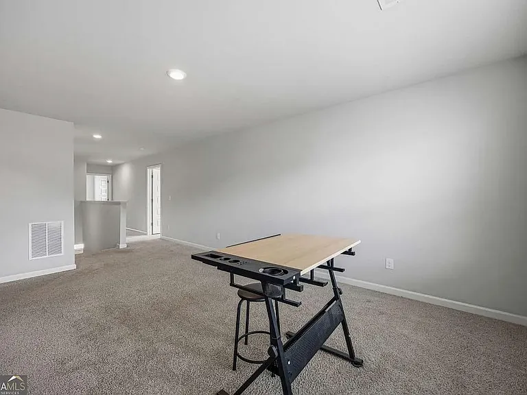 933 Nandina Ln — Photo 20