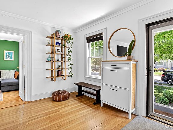 2nd image of 7 Abrams Place