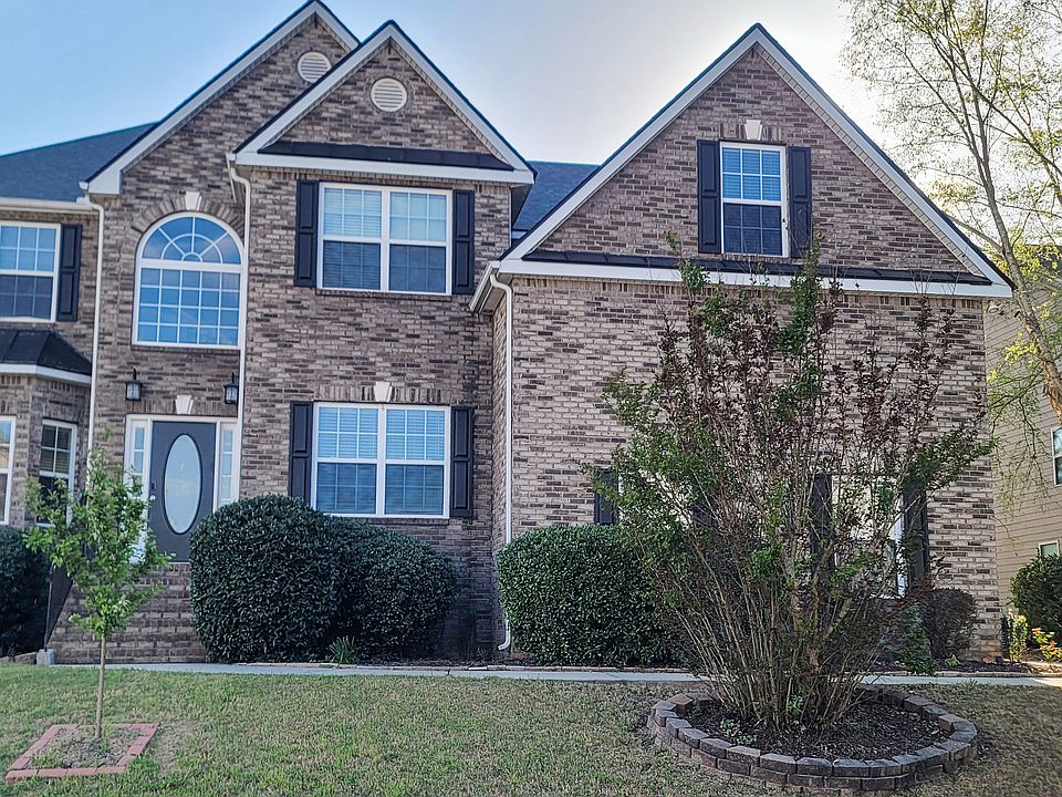 1st image of 558 Georgia Cir