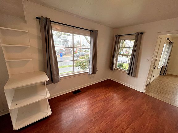 4th image of 6912 N Jersey St #6912