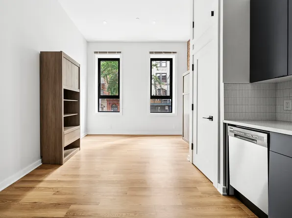 317 West 51st Street image 1 of 7