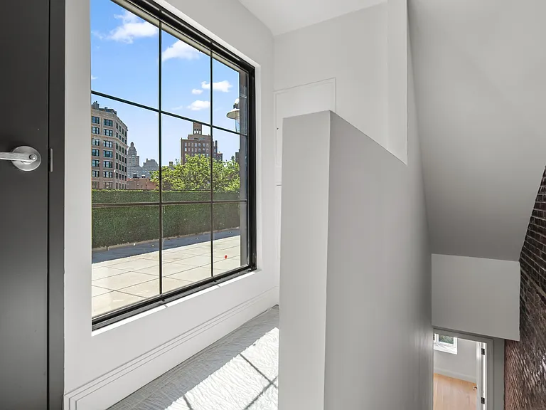 55 Christopher St #3 — Photo 21