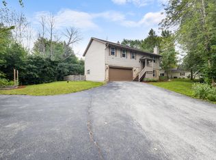 12536 N Circle Dr, Mequon, WI 53092