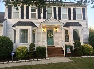 2104 Thackeray Ln, Virginia Beach, VA 23454