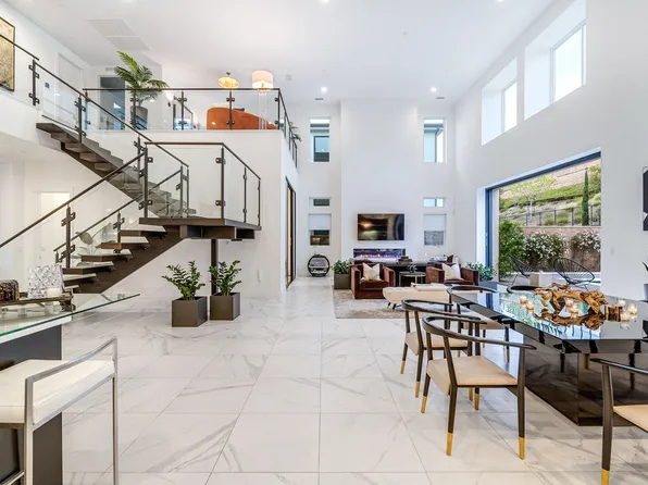 20529 W Shelley Ln, Northridge, CA 91326