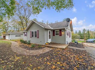32851 Bayview Dr, Burlington, WI