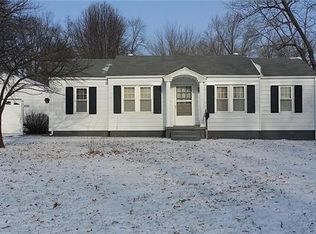 3510 Hoover Dr, Alton, IL 62002