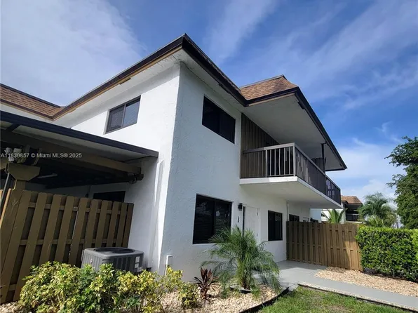 6908 NW 169th St #147A, Hialeah, FL 33015