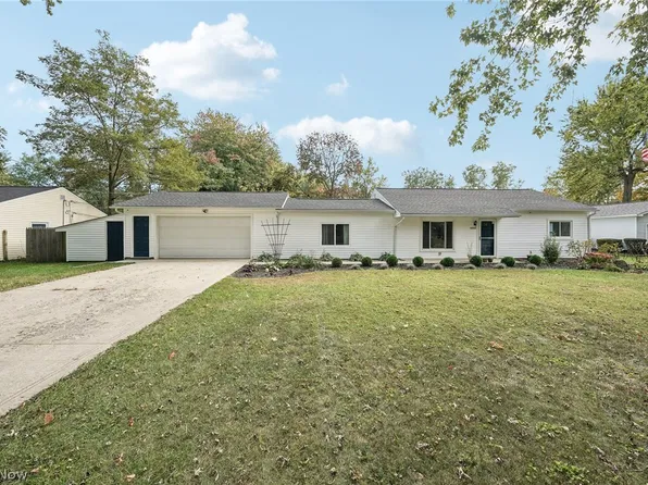 6068 Glasgow St, Madison, OH 44057