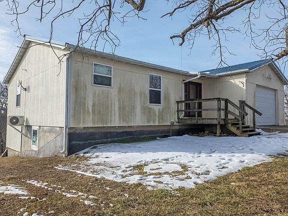 4th image of 3592 County Road 4910