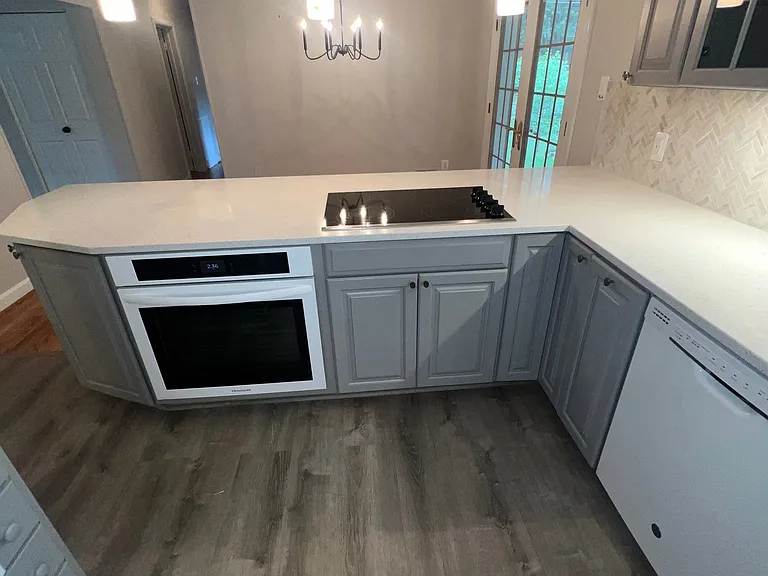 7504 Fairwood Ln — Photo 24