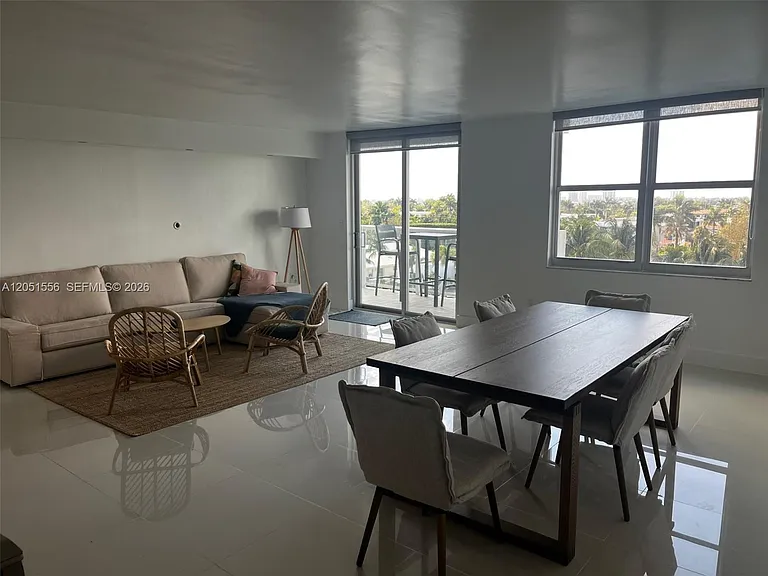 10000 W Bay Harbor Dr #503 — Photo 5