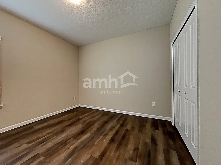 198 Spruce Point — Photo 16