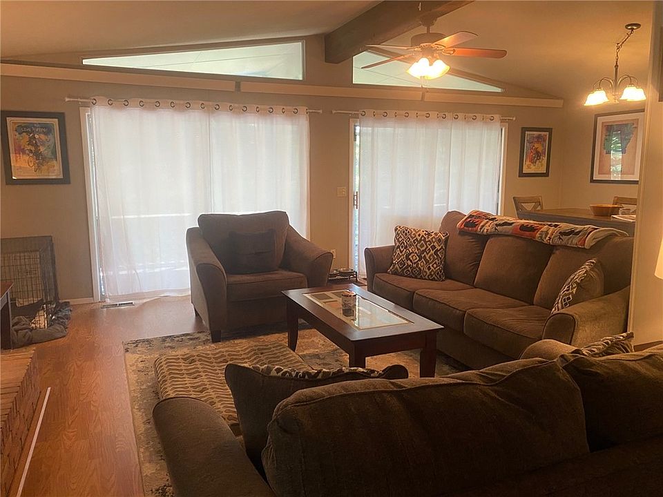 1st image of 53 Lancaster Dr