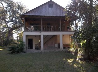 16359 W River Rd, Inglis, FL 34449