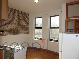 Rented by Rennit Inc.