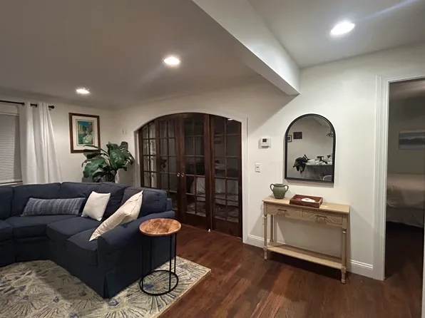 70 Carroll Ave Unit 706, Newport, RI 02840