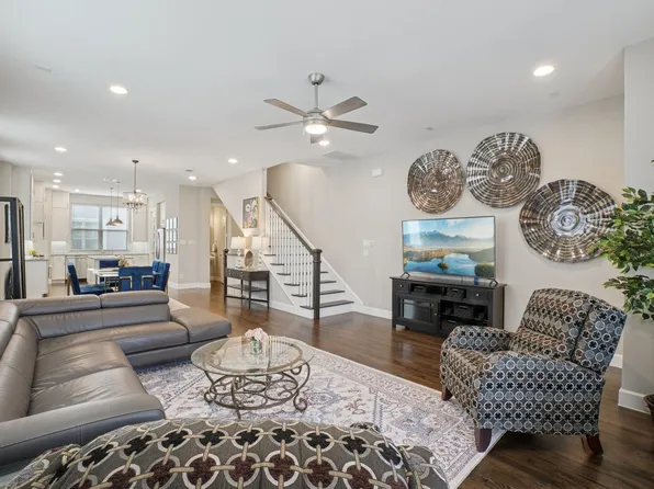 4200 Boyer Pl, Dallas, TX 75219