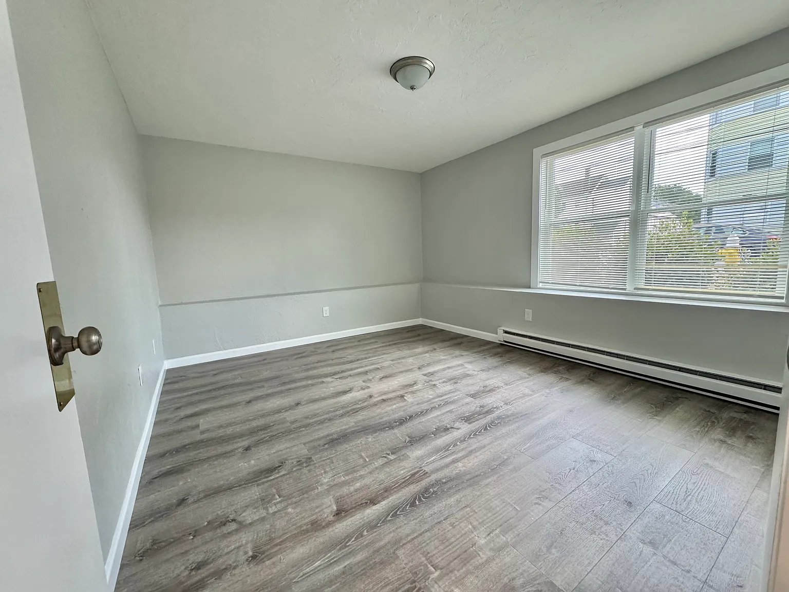 2 bed, $2,000 — Photo 1